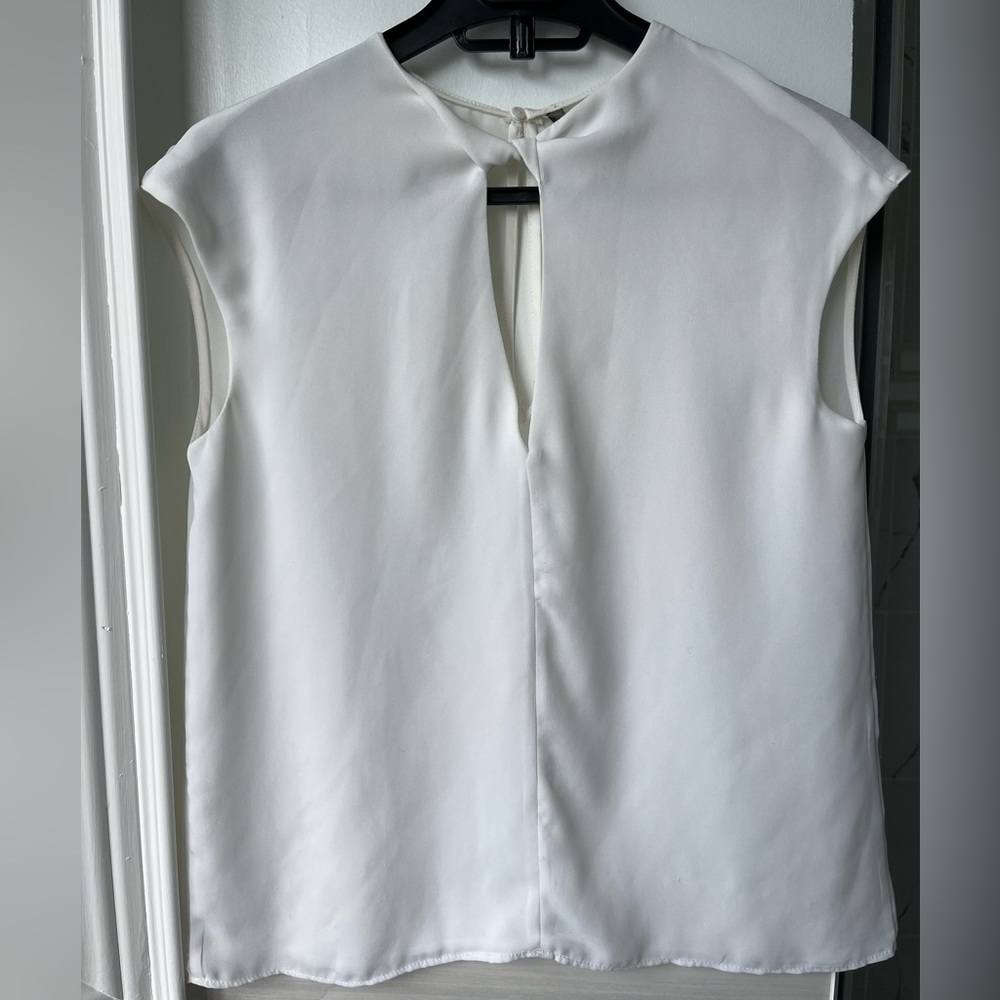 Zara White Front Twist Keyhole Semi Sheer Blouse Tank